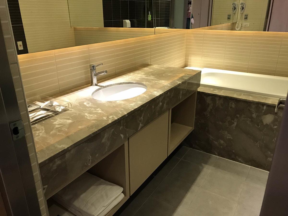 Yunlin Commerce Ryokan Tuku Bagian luar foto