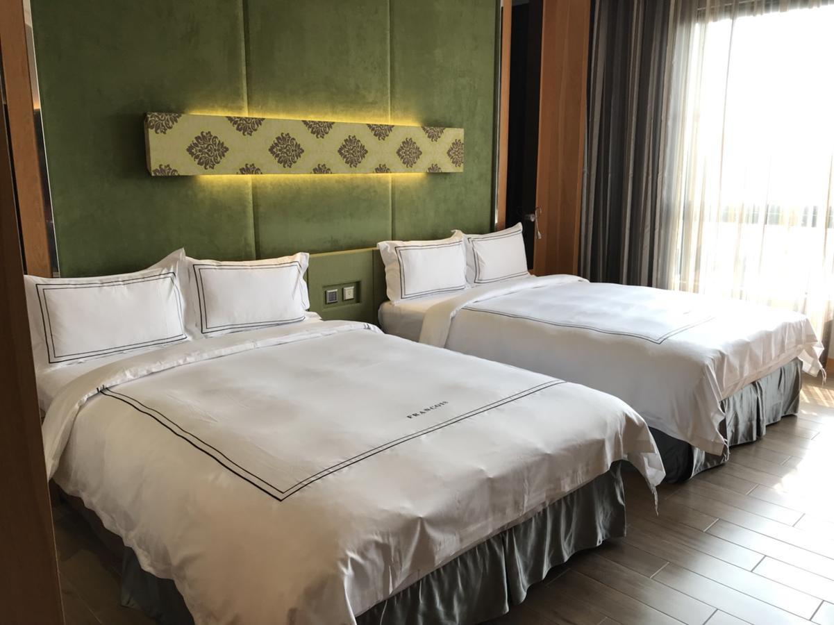 Yunlin Commerce Ryokan Tuku Bagian luar foto